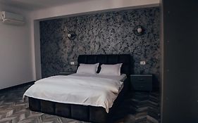Pensiunea R&R Bailesti